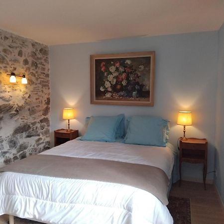 Sundrenched Relais De Poste In Serdinya Exterior foto